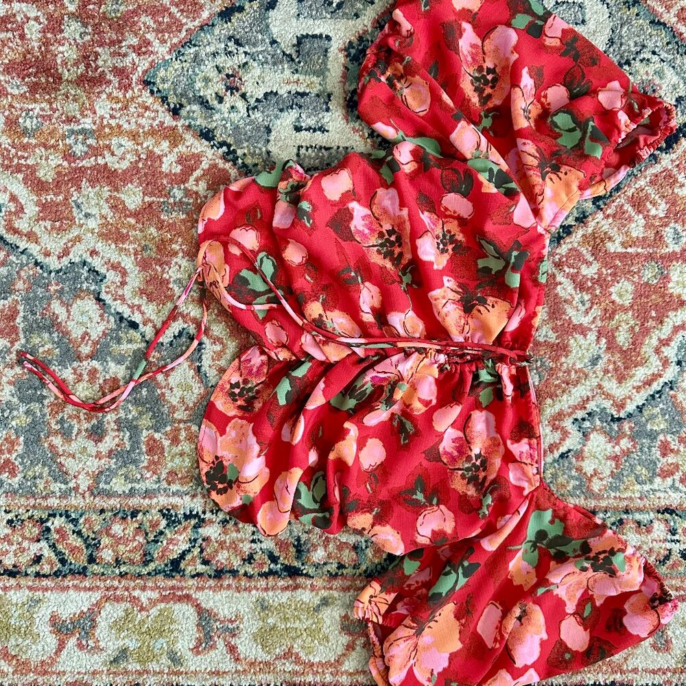 H&M Red Floral Crop Top